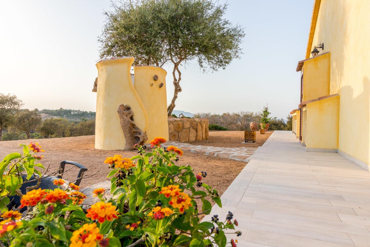 אולביה Molti Mari B&B Resort מראה חיצוני תמונה